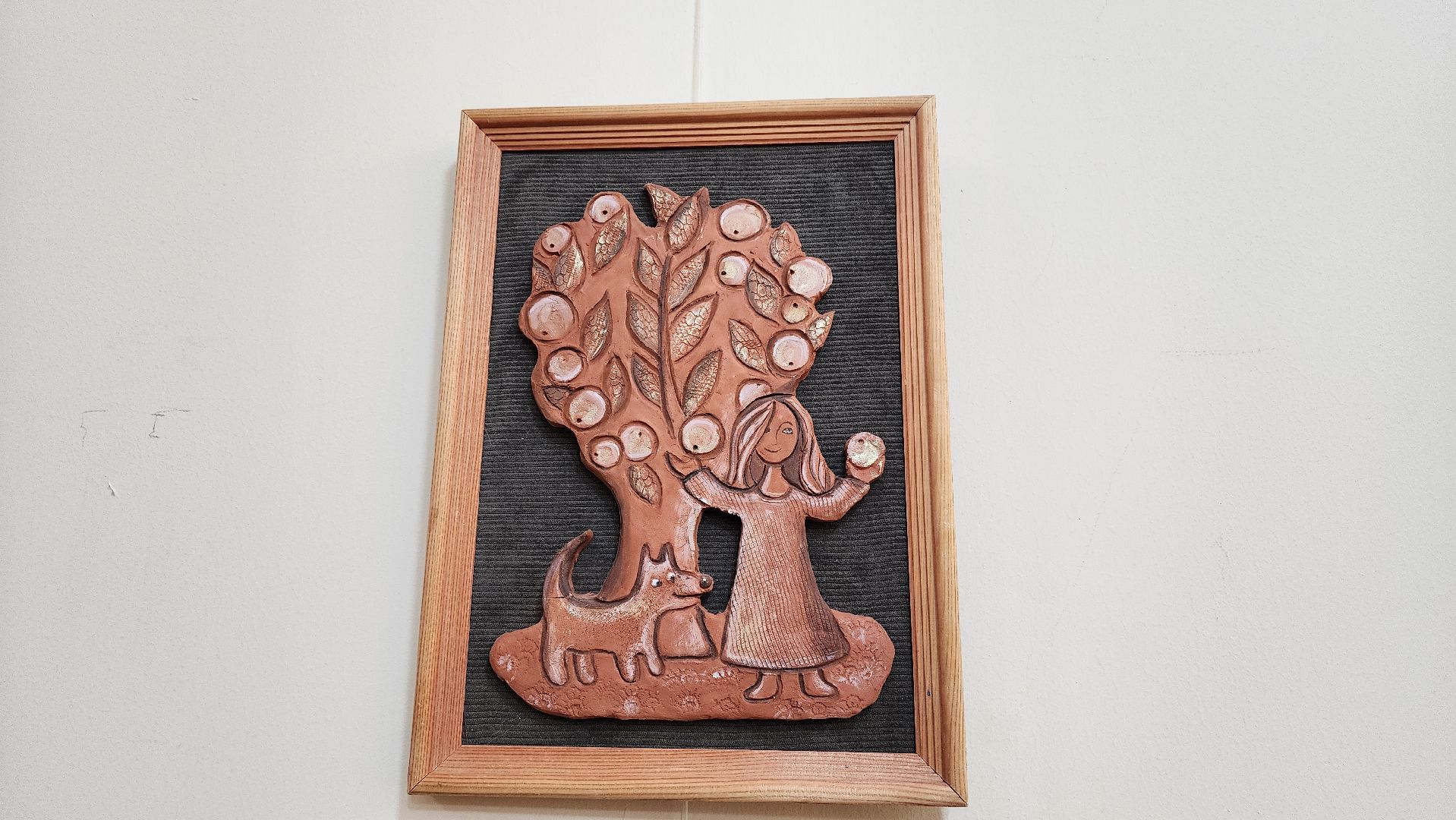 луховицы, библиотека, выставка художницы, культура,