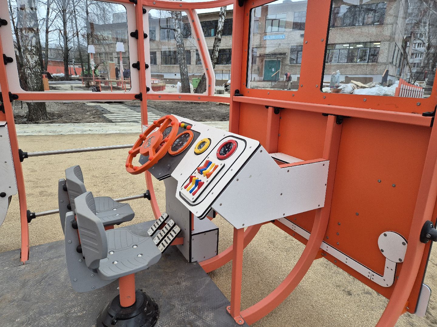 благоустройство , сквер заводской, ликино-дулево, орехово-зуевский округ,