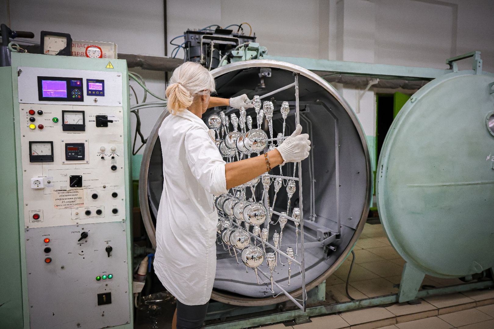 клин, общество, елочные игрушки, экономика, новый 2026 год,