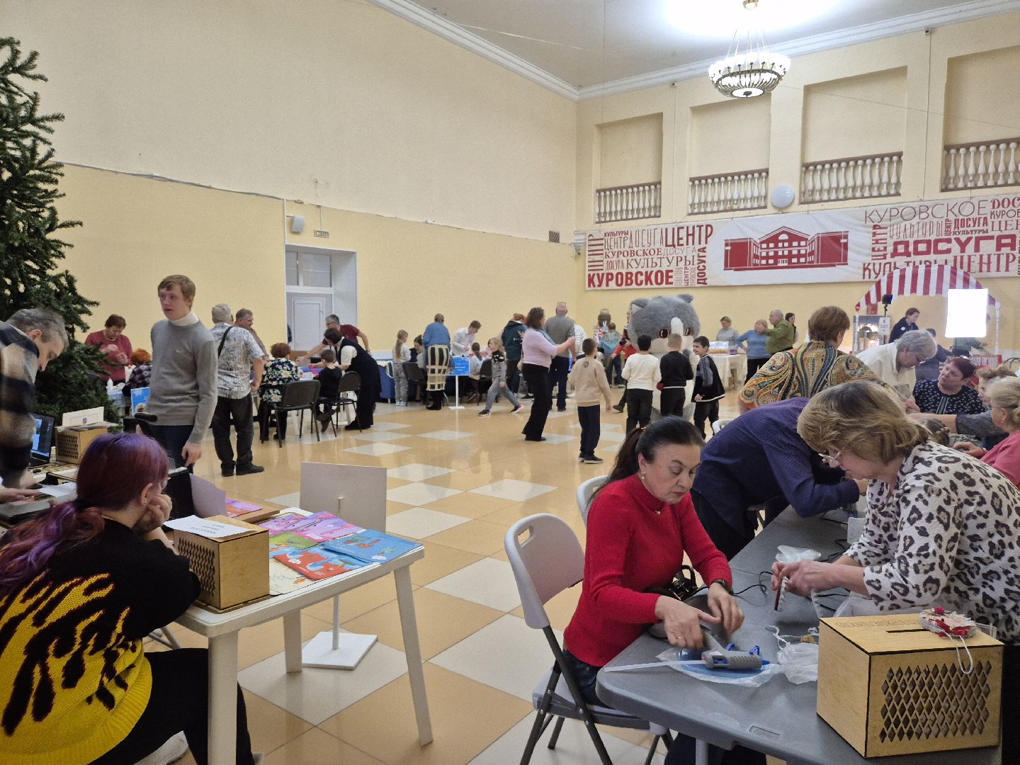 благотворительная ярмарка, империя ремесел, куровское, орехово-зуевский округ,