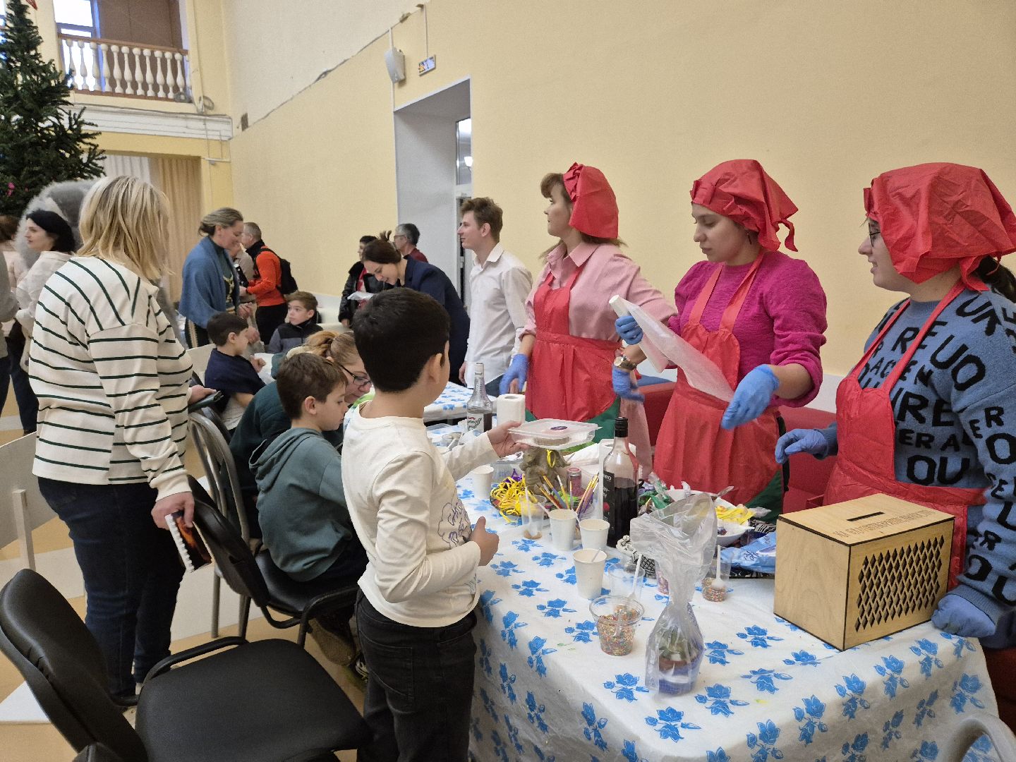 благотворительная ярмарка, империя ремесел, куровское, орехово-зуевский округ,