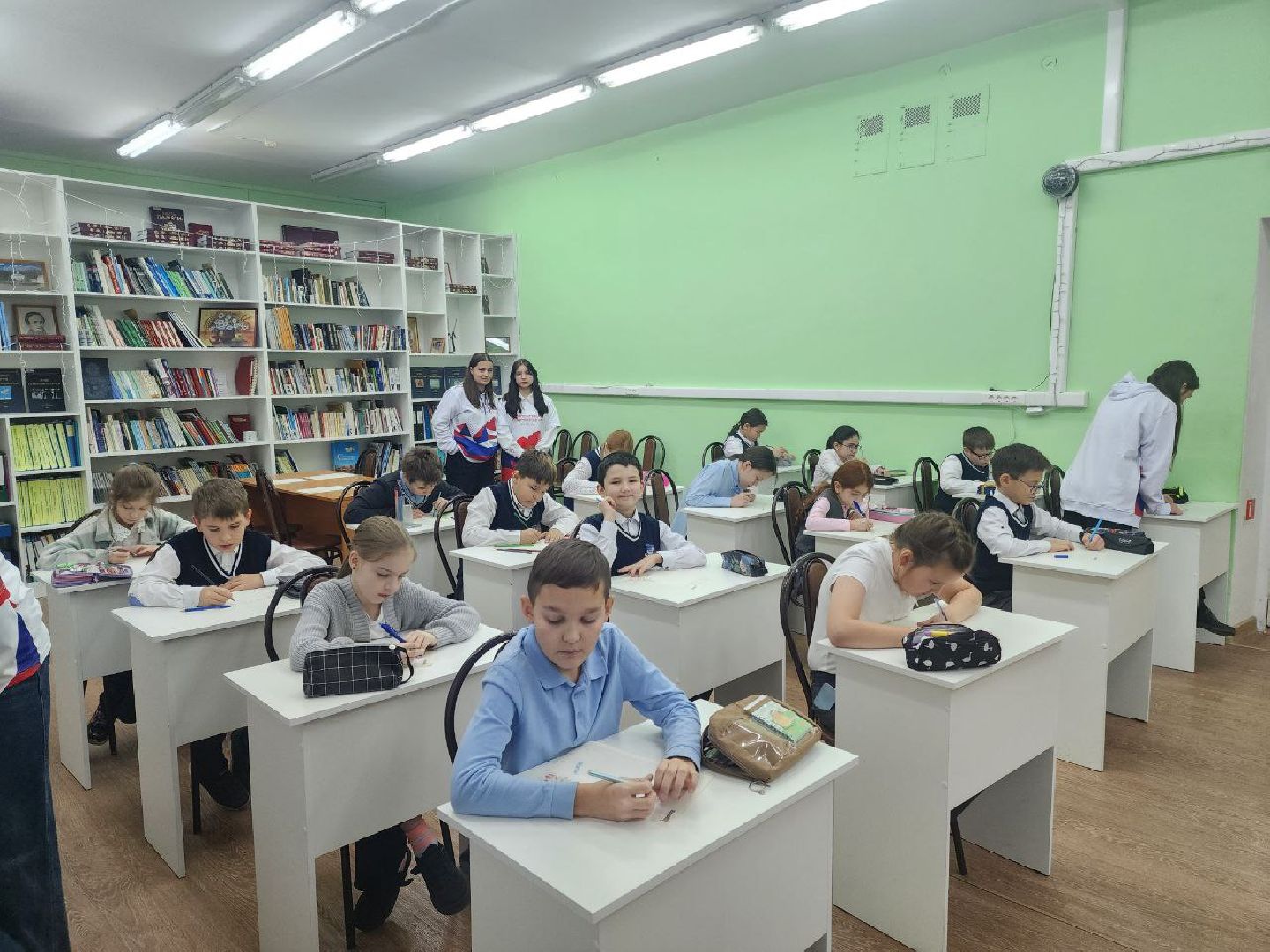 солнечногорск, образование, библиотека, молодежный центр подсолнух,