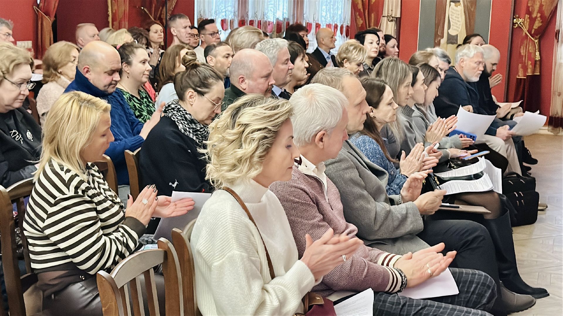 сергиево-посадский городской округ, сергиев посад, свято-троицкая сергиева лавра, археология, археологические находки, Археологический форум,