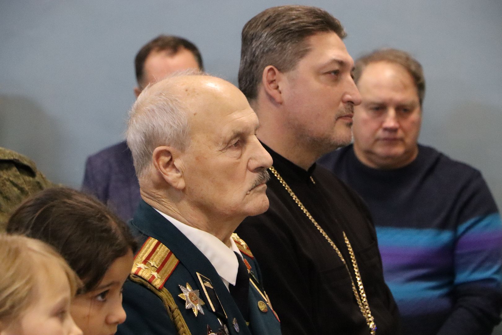 серебряные пруды, день героев,