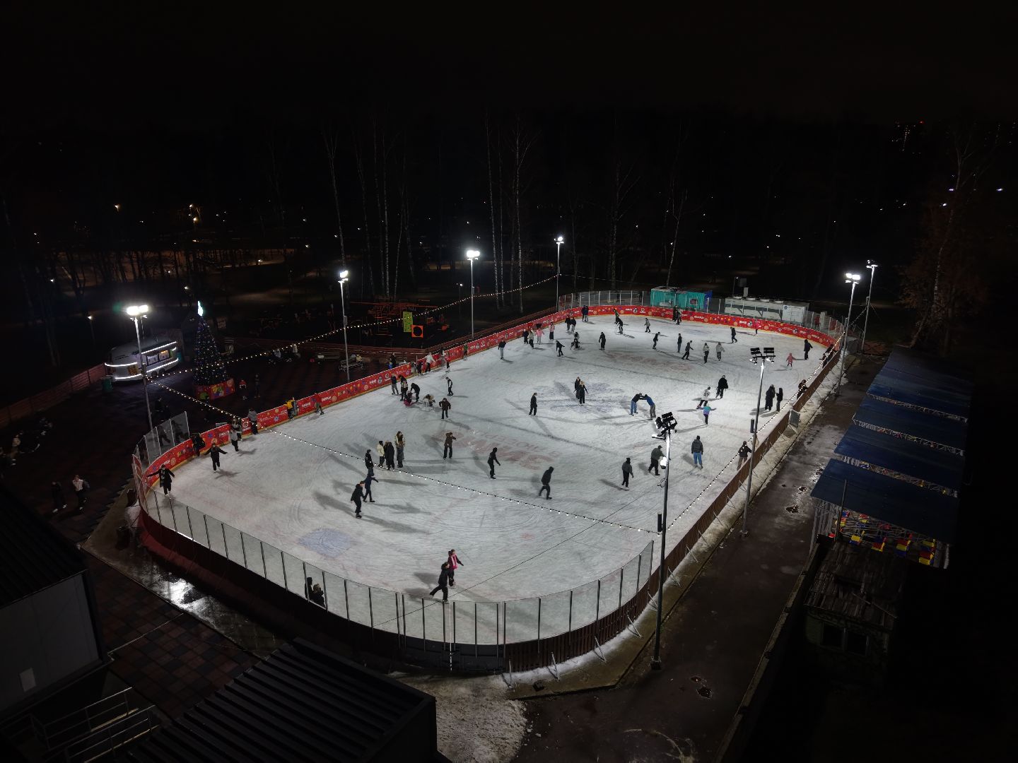 видео с коптера, каток в люберцах, зима в  подмосковье, наташинский парк,