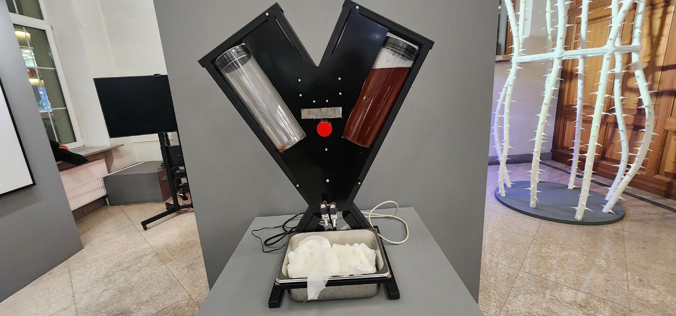 долгопрудный, мфти, выставка, художники, ученые, нейросети, терраформинг, метапоэтическое зеркало, поэзия хайку,