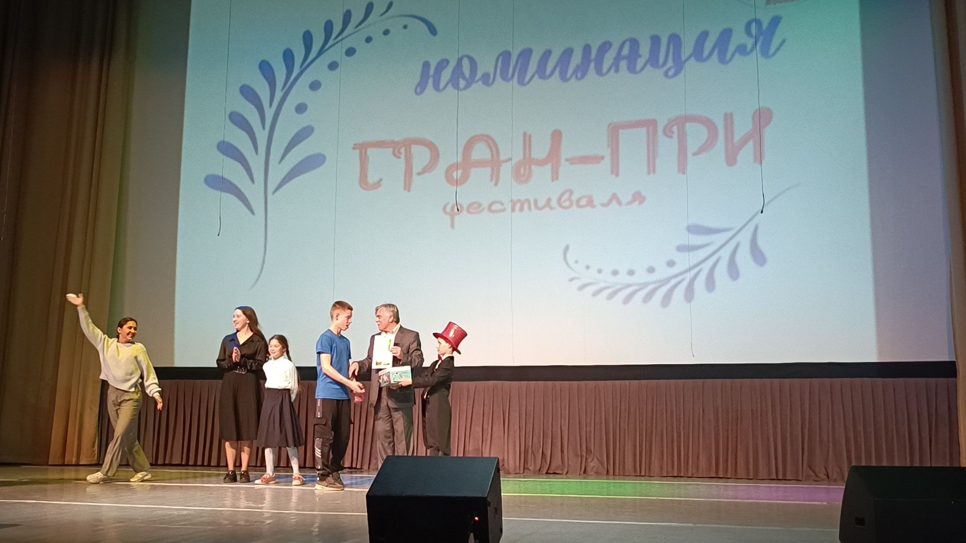 Лобня, культура, театр