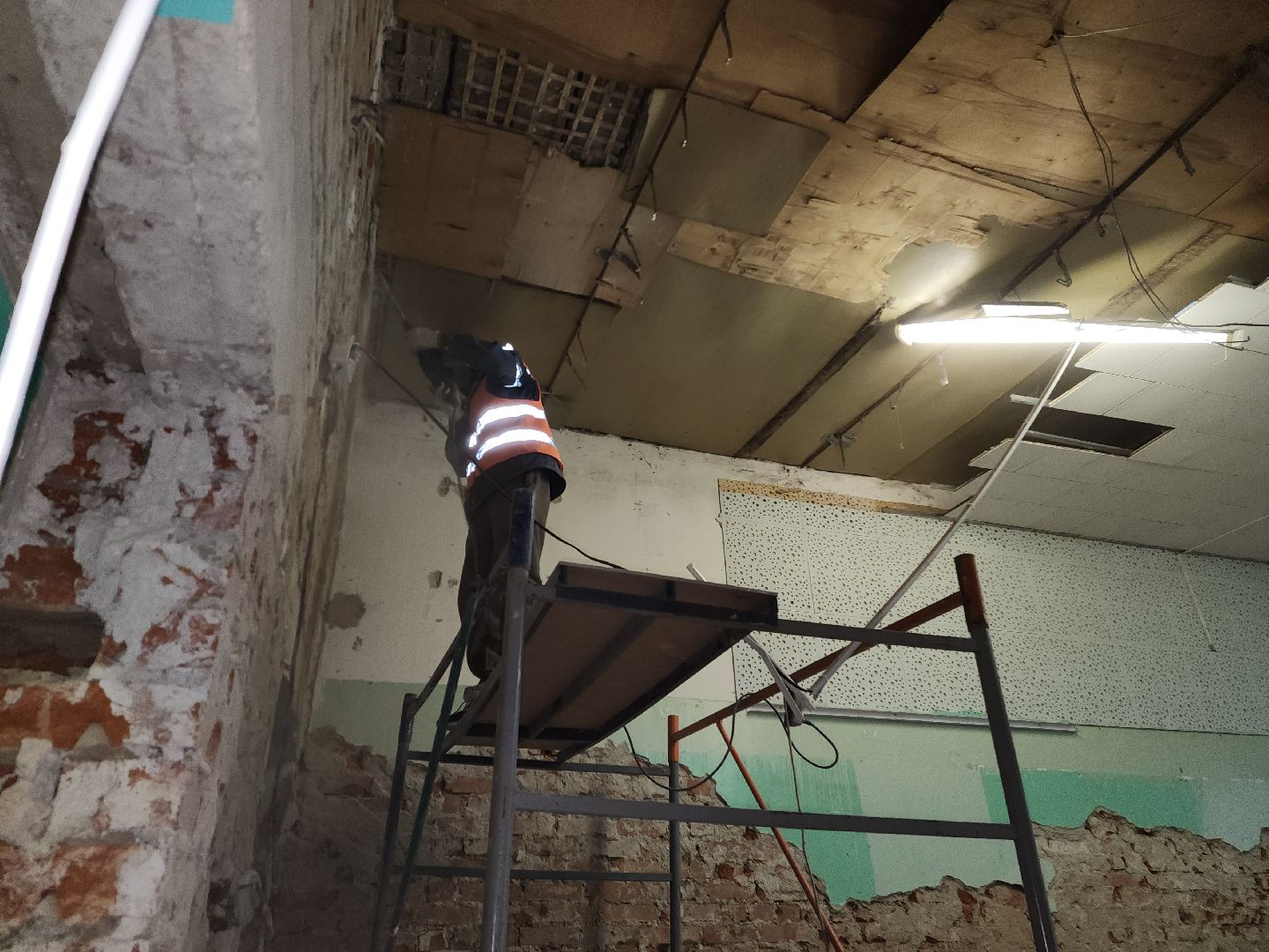 красноармейск, городской округ пушкинский, капремонт школы,демонтажные работы,