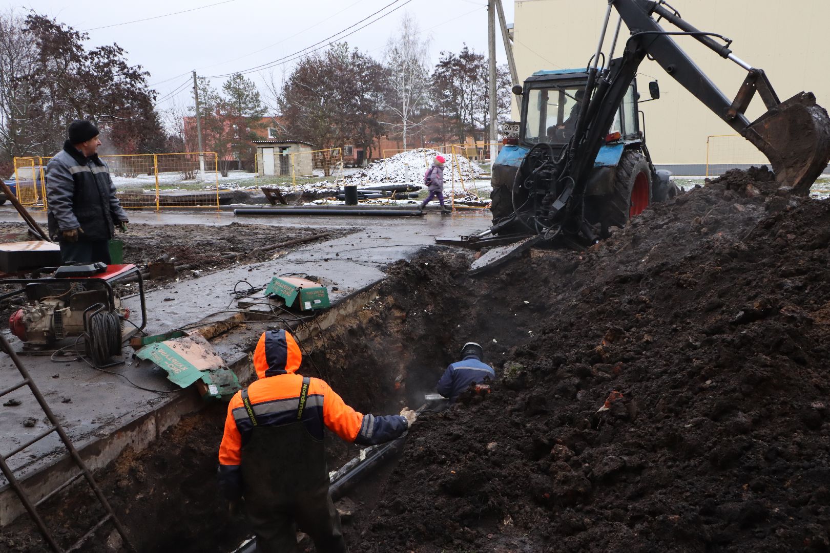 серебряные пруды, поселок успенский, ликвидация аварии на теплотрассе,