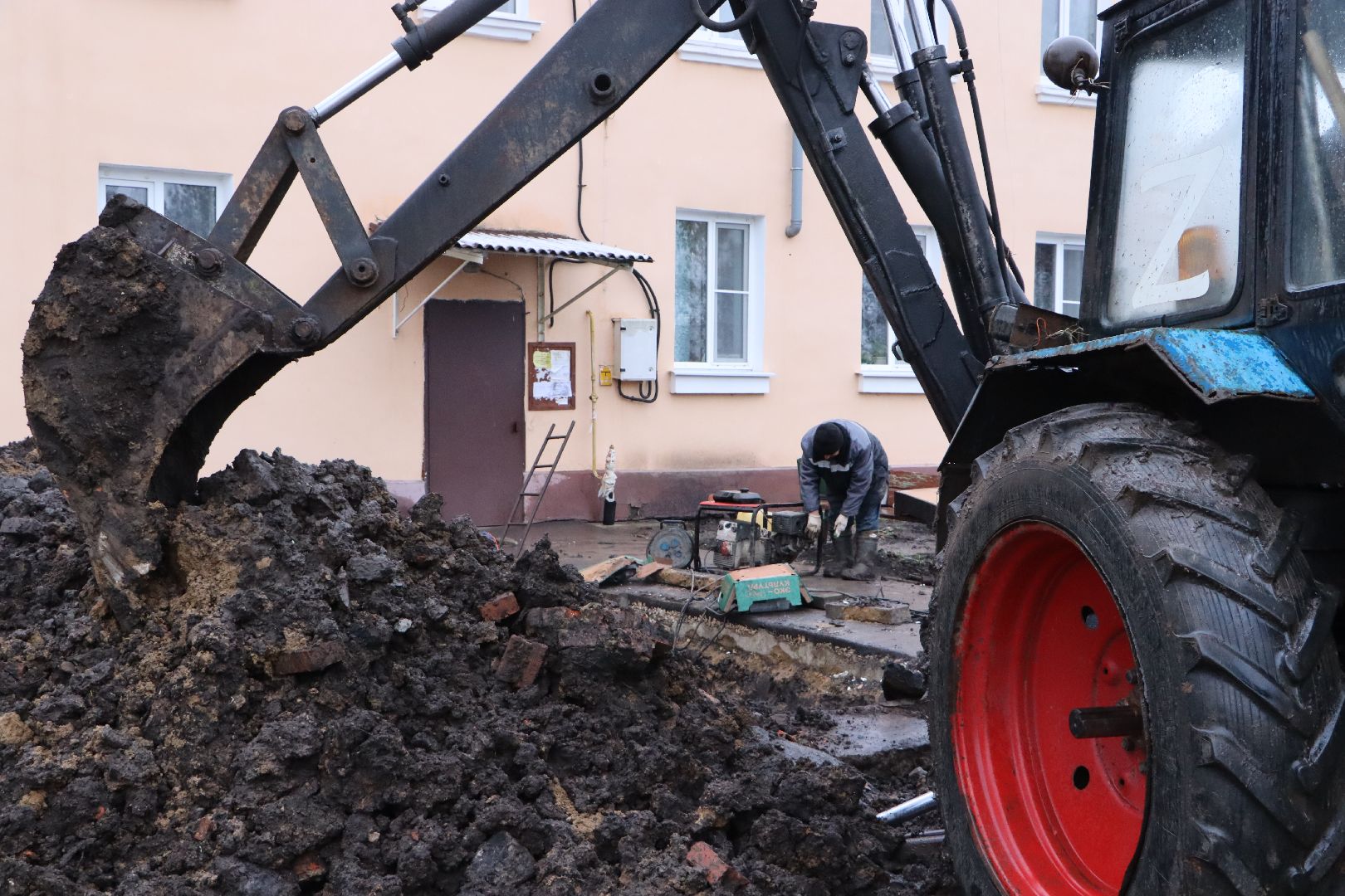 серебряные пруды, поселок успенский, ликвидация аварии на теплотрассе,