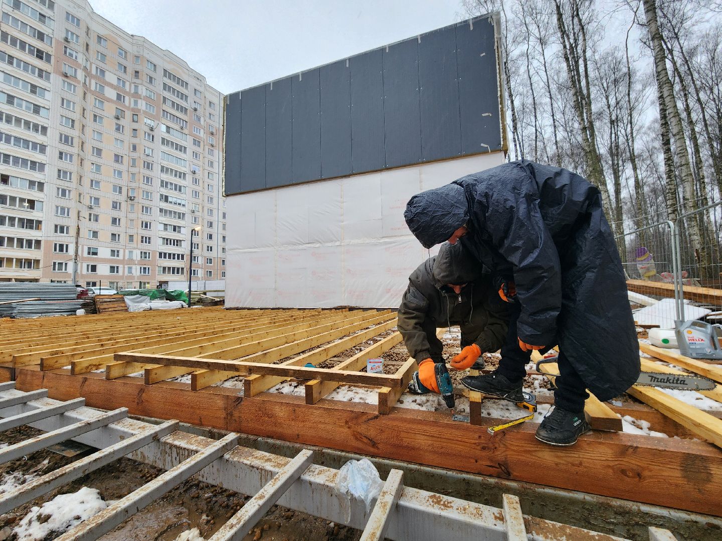 чехов,микрорайон губернский, лесопарк, строительство, благоустройство, универсальный павильон, летняя веранда, терраса, основание под веранду, проходы и проезды, пешеходные зоны, фасадные работы, инженерные сети, канализационно-насосная станция, видеокамеры,  серверная, кафе,госпрограмма московской области, формирование комфортной городской среды,