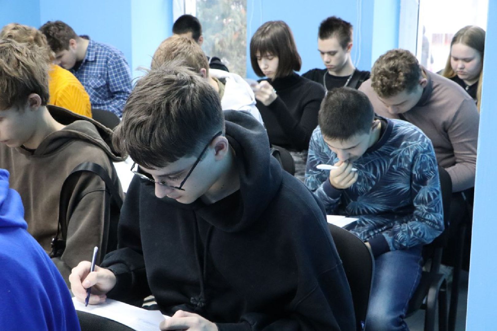 могок, серебряные пруды,     молодежный парламент, правовой экзамен день конституции рф,