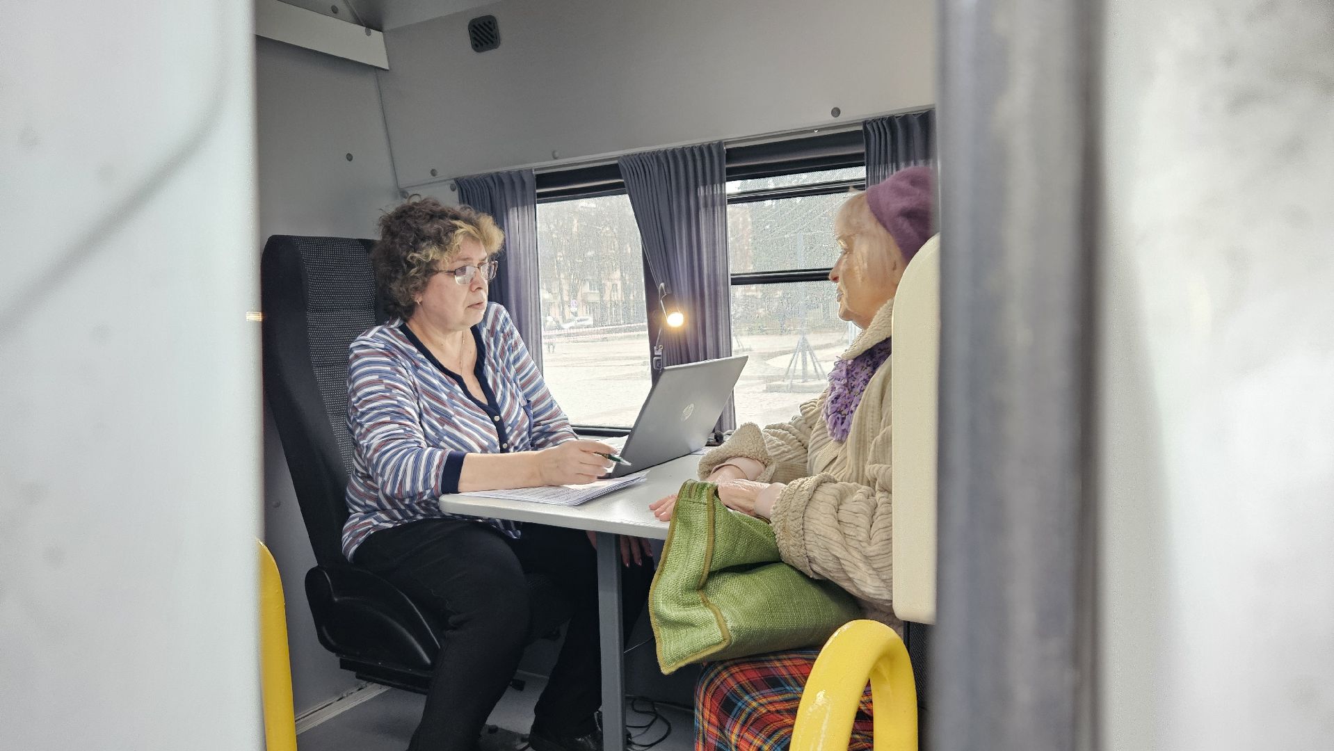 долгопрудный, площадь собина, госюрбюро, юрмобиль, мобильный офис, юридическая помощь,