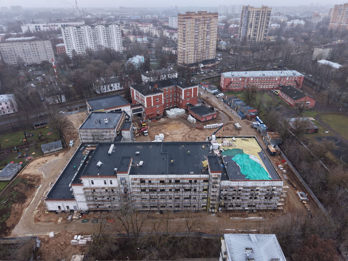 видео с коптера, пристройка к школе 16 в подольске,