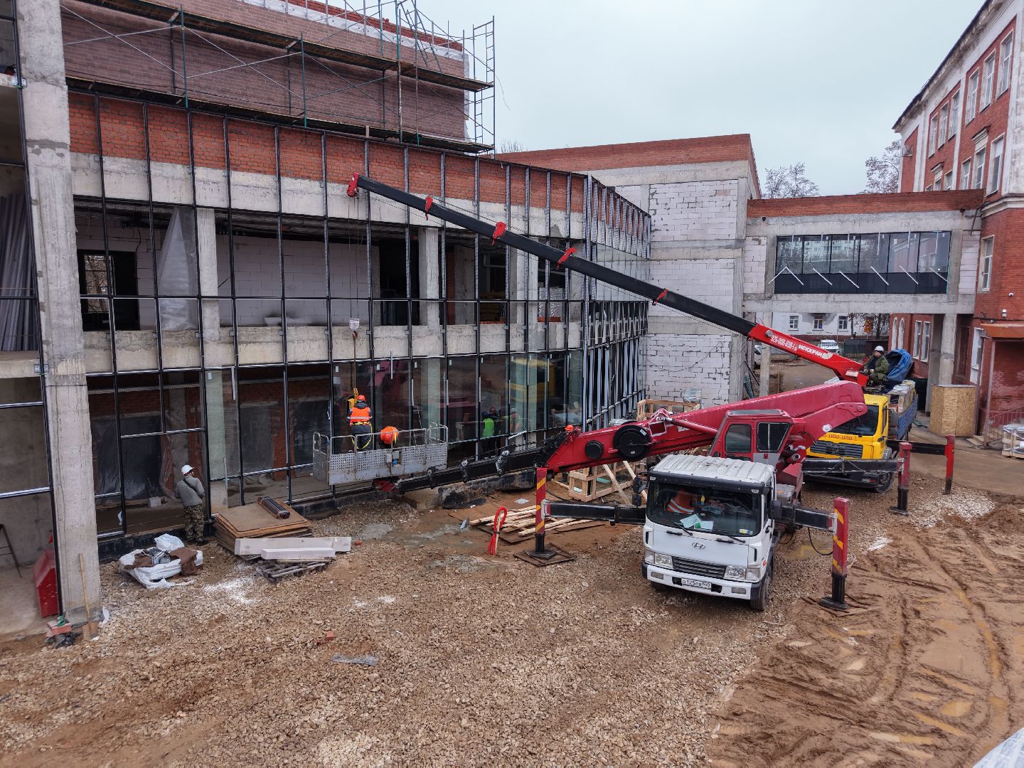 видео с коптера, пристройка к школе 16 в подольске,