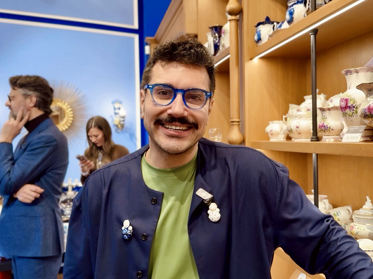 гжель, гжельский фарфоровый завод, современная гжель, декоративно-прикладное искусство, народный художественный промысел, промыслы, коллаборация промысла, коллаборация гжель,