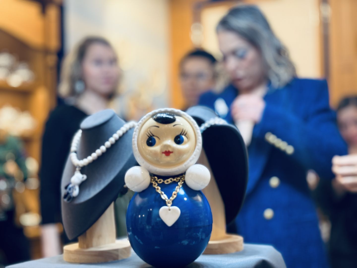 гжель, гжельский фарфоровый завод, современная гжель, декоративно-прикладное искусство, народный художественный промысел, промыслы, коллаборация промысла, коллаборация гжель,