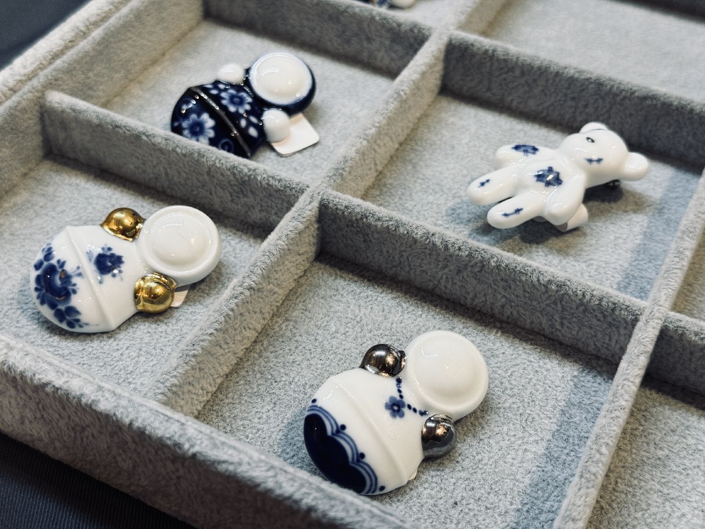 гжель, гжельский фарфоровый завод, современная гжель, декоративно-прикладное искусство, народный художественный промысел, промыслы, коллаборация промысла, коллаборация гжель,