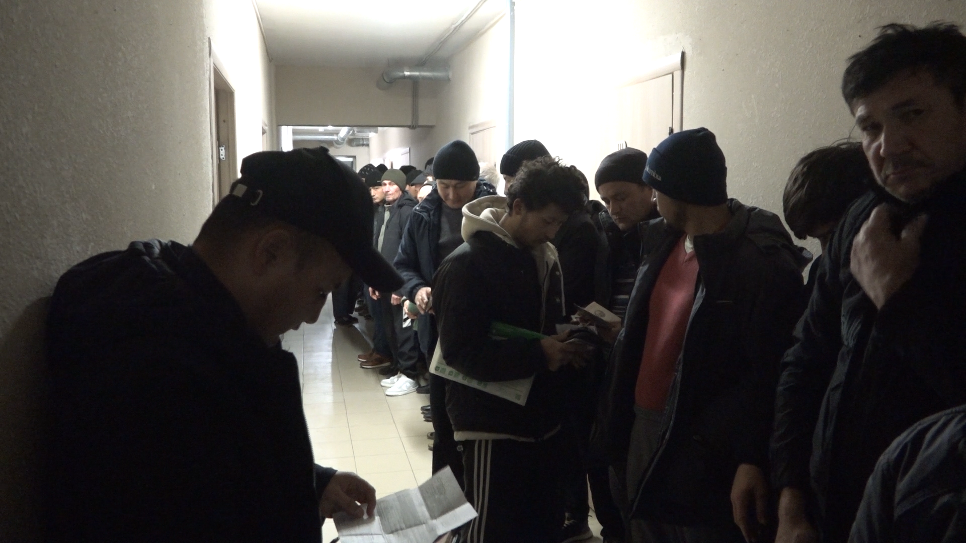 рейд ск, мигранты, постановка на воинский учет, одинцовский военкомат, проверка мигрантов,