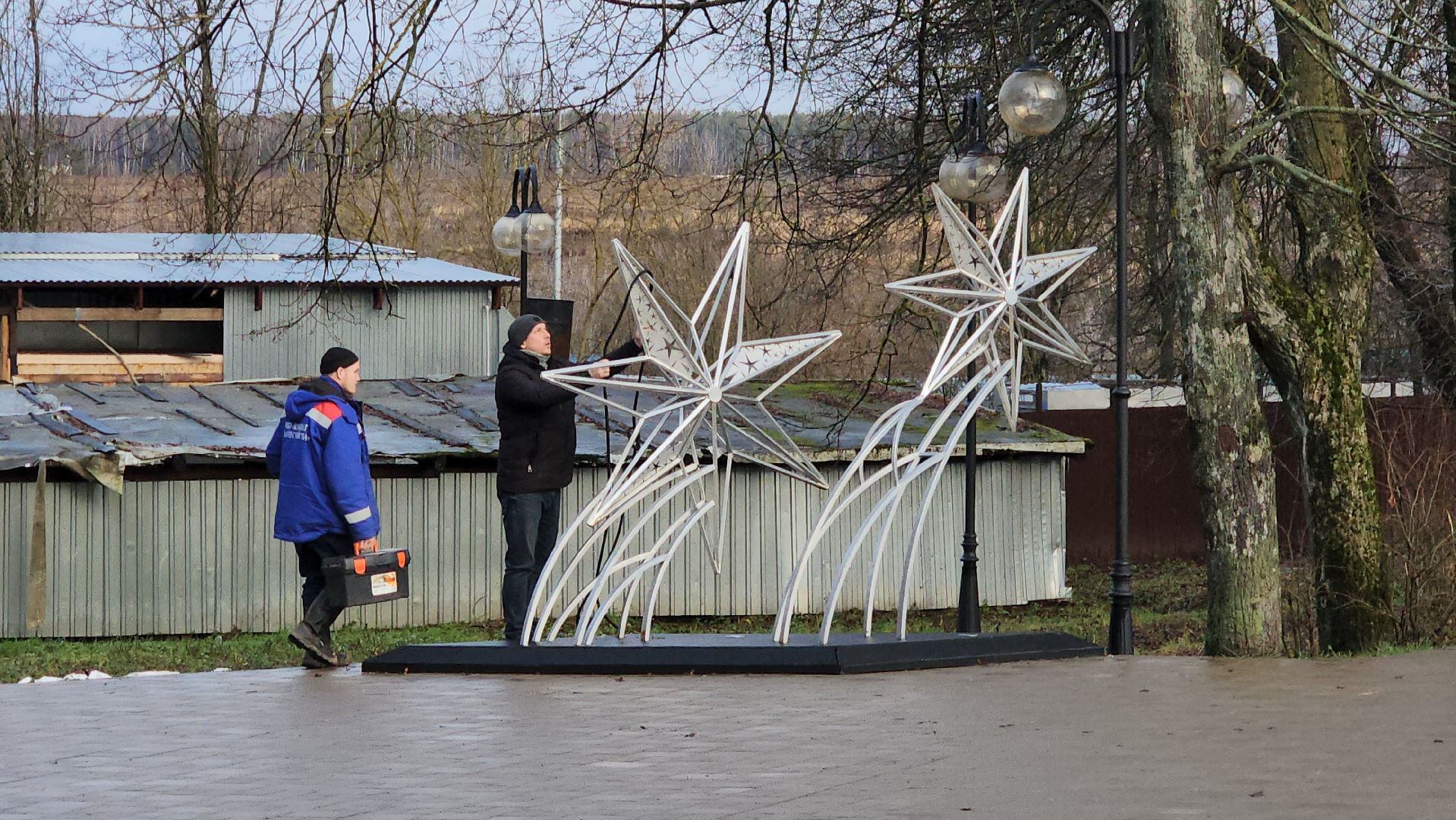 серпухов, сквер в поселке пролетарский, дк лира в поселке пролетарский,