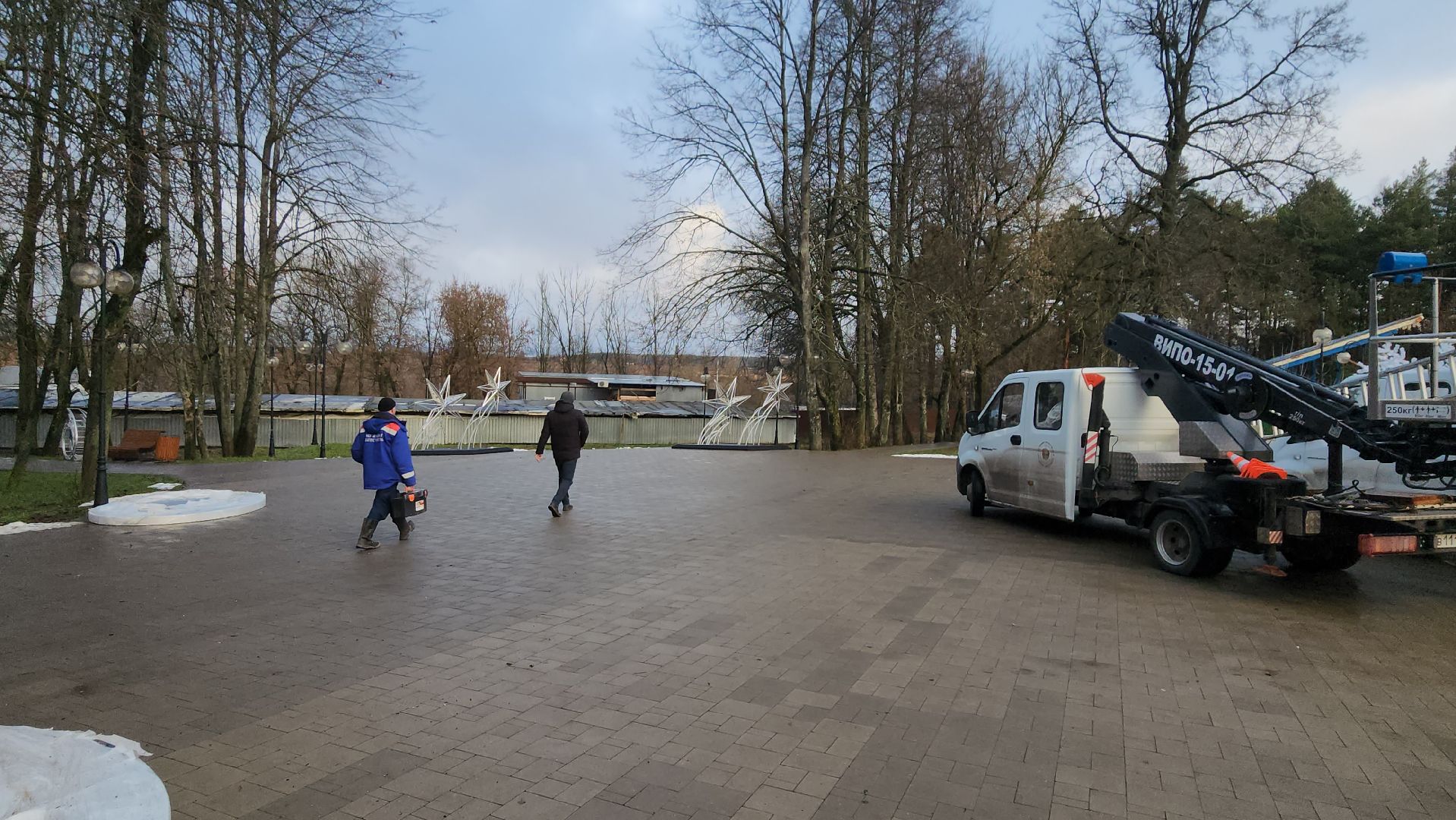 серпухов, сквер в поселке пролетарский, дк лира в поселке пролетарский,
