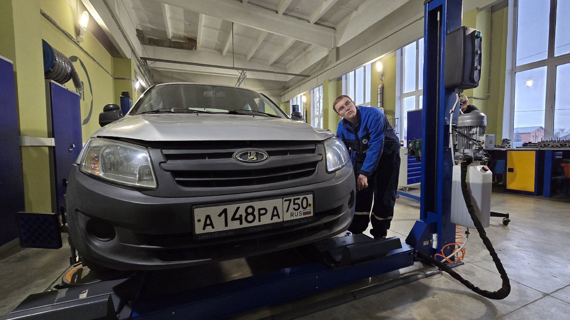 Коломна, коломенский аграрный колледж , автомеханик,