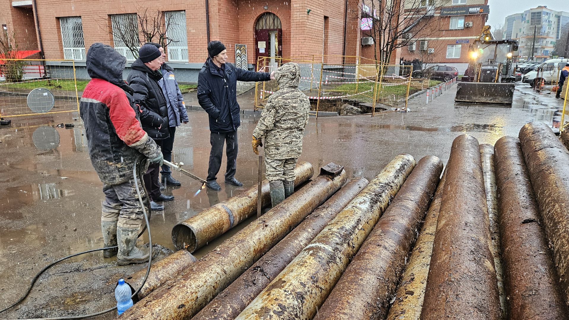 долгопрудный, инженерные коммуникации, инженерные сети, канализационная сеть, канализационный коллектор, канализационные колодцы,ремонт канализационного коллектора,