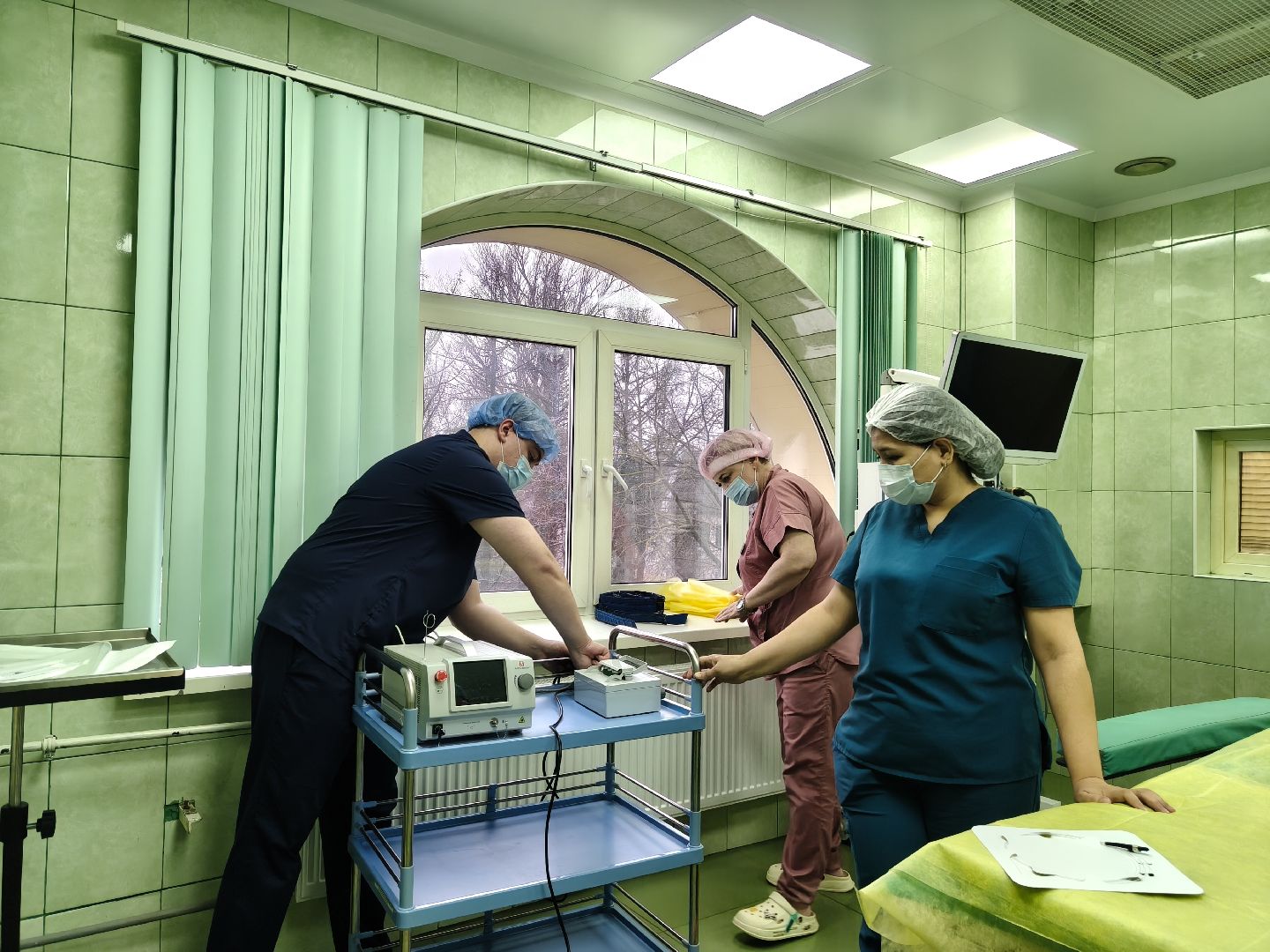 наро-фоминская больница, апрелевка, лазерный аппарат, варикоз, хирургическое отделение, сосудистый хирург,