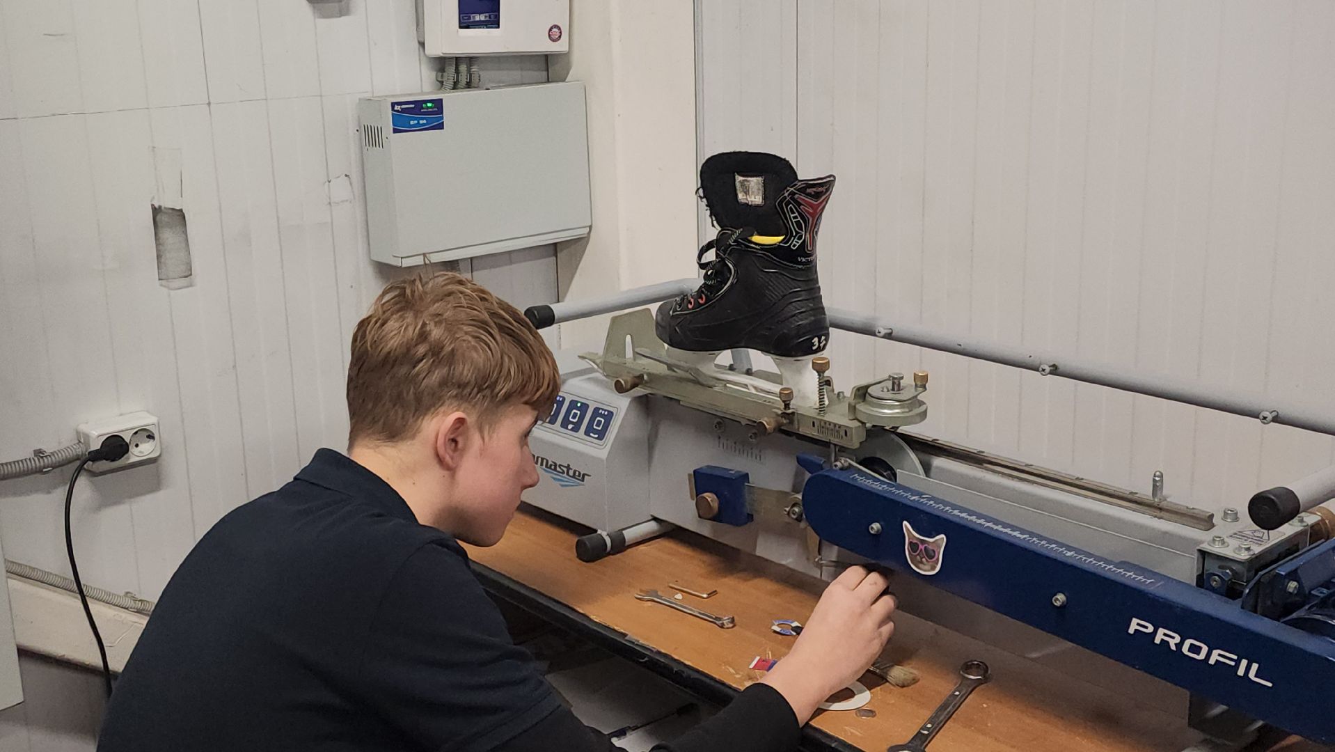 серпухов, каток в серпухове, каток в парке питомник,