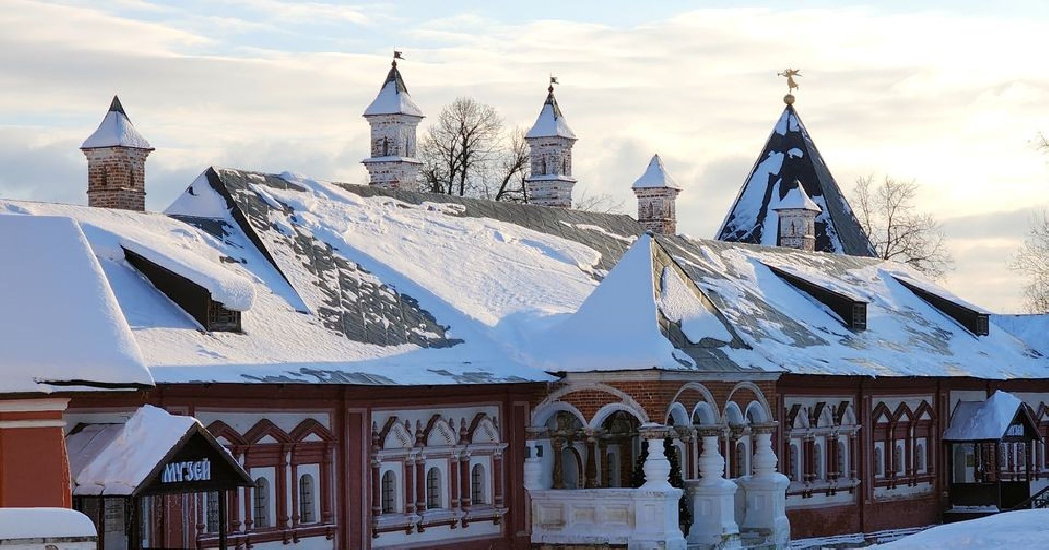 Звенигород, Туризм, История Звенигорода , Лучший в индустрии туризма , Лучшие экскурсионные маршруты Подмосковья ,