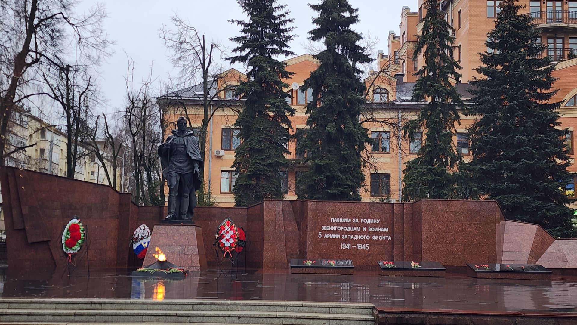 Звенигород, Туризм, История Звенигорода , Лучший в индустрии туризма , Лучшие экскурсионные маршруты Подмосковья ,