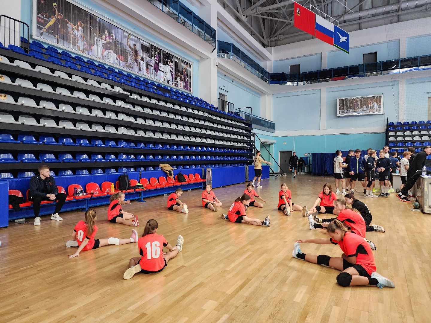 чехов,дворец спорта олимпийский, любительский турнир по гандболу, герои города, любители и профессионалы, разные возрастные категории, рекордное количество команд, круговая система, отборочные игры,  матчи плей-офф, расписание игр, чеховские медведи,крупнейший в россии турнир, всероссийские соревнования по гандболу, министерство спорта и туризма подмосковья,