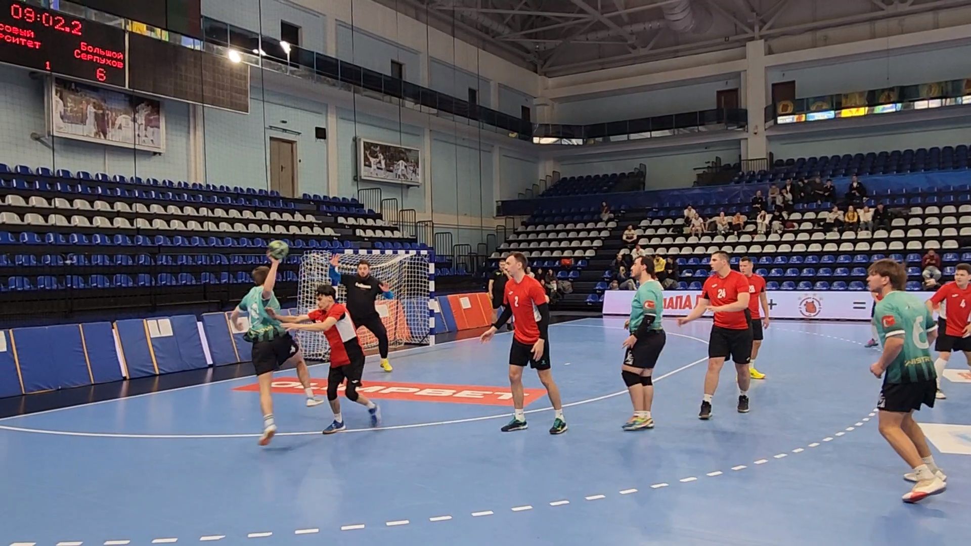 чехов,дворец спорта олимпийский, любительский турнир по гандболу, герои города, любители и профессионалы, разные возрастные категории, рекордное количество команд, круговая система, отборочные игры,  матчи плей-офф, расписание игр, чеховские медведи,крупнейший в россии турнир, всероссийские соревнования по гандболу, министерство спорта и туризма подмосковья,