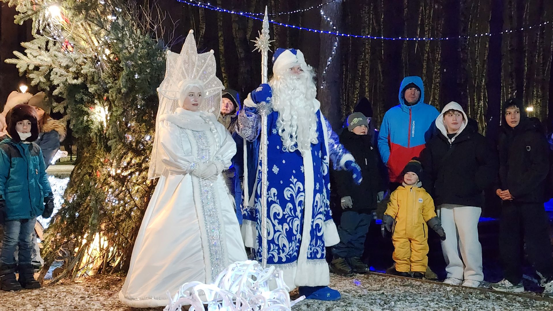 резиденция деда мороза, дед мороз, новый год, культура, парк , парк культуры, парк отдыха, дети,  семья, хоббии, каток, письмо деду морозу,  зима в  подмосковье,