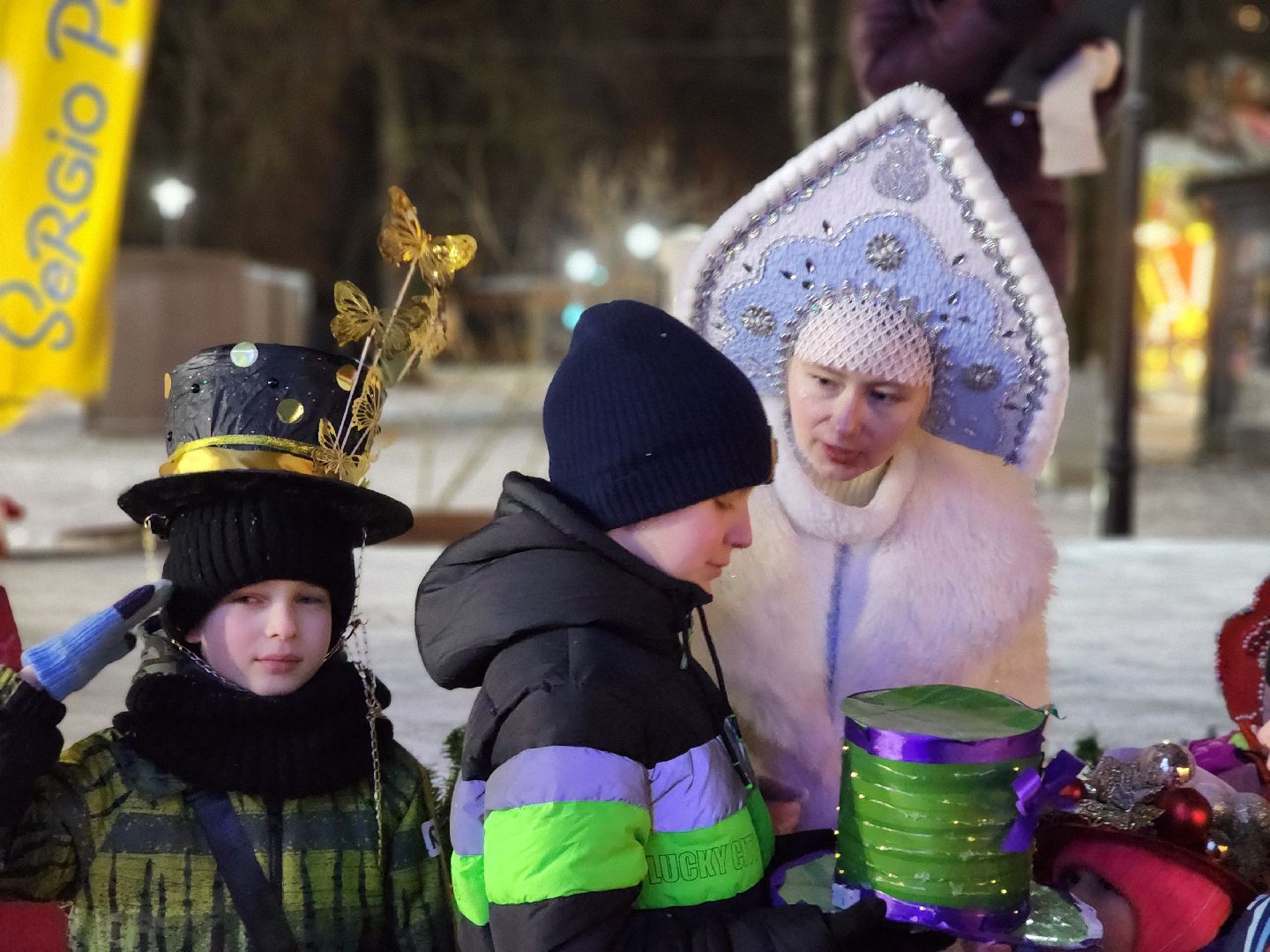 сергиев посад, сергиево-посадский городской округ, скитские пруды, зима в  подмосковье, зима в парках, паркисказкиторжество, каток, катание в парке, прокат коньков,