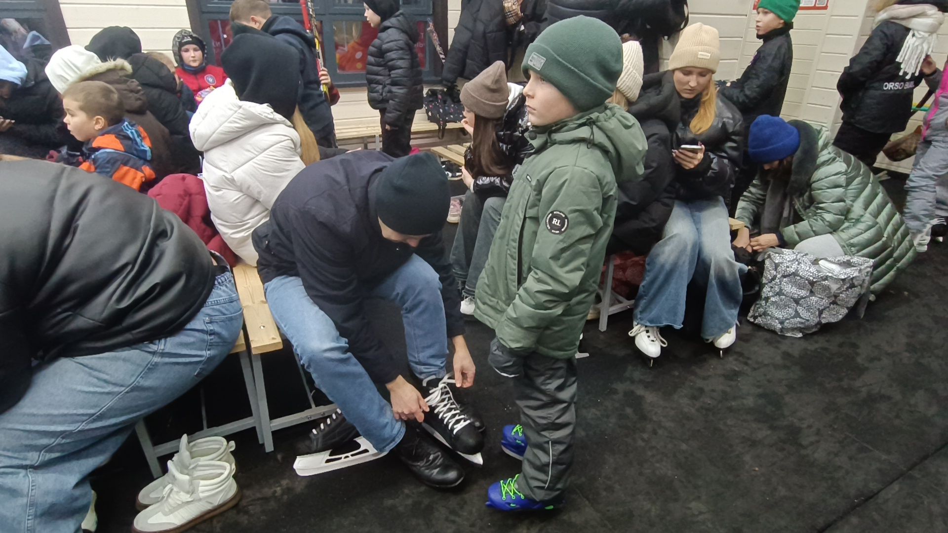 каток, лобня, парк,