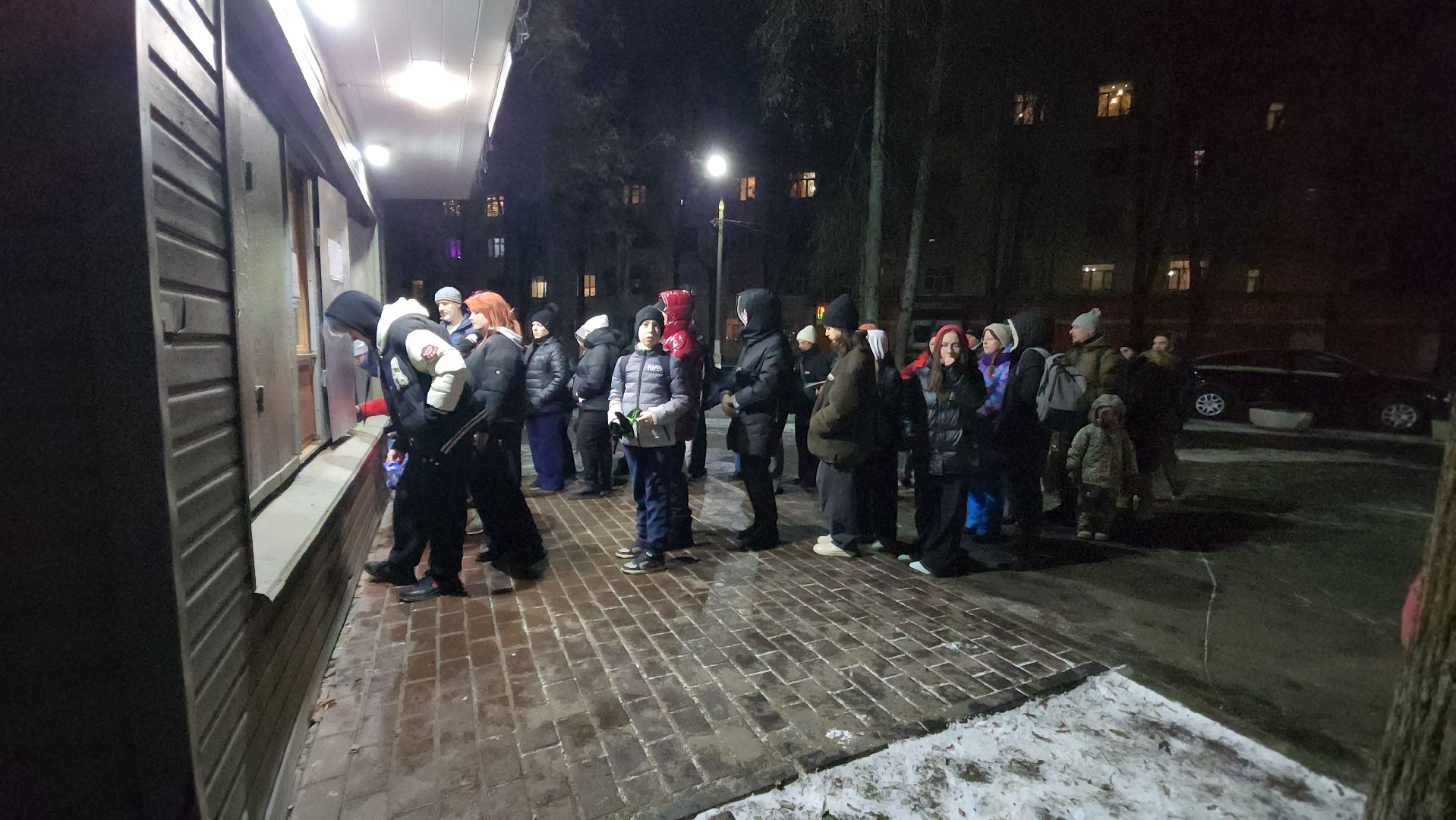 красногорск, массовые катания, коньки, зима в  подмосковье,