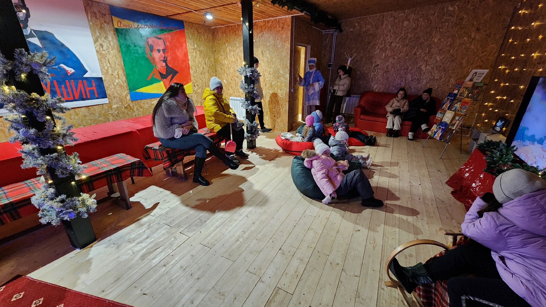 Зарайск, Зима в Подмосковье, Зарайский парк культуры и отдыха, Резиденция Деда Мороза в Зарайске,