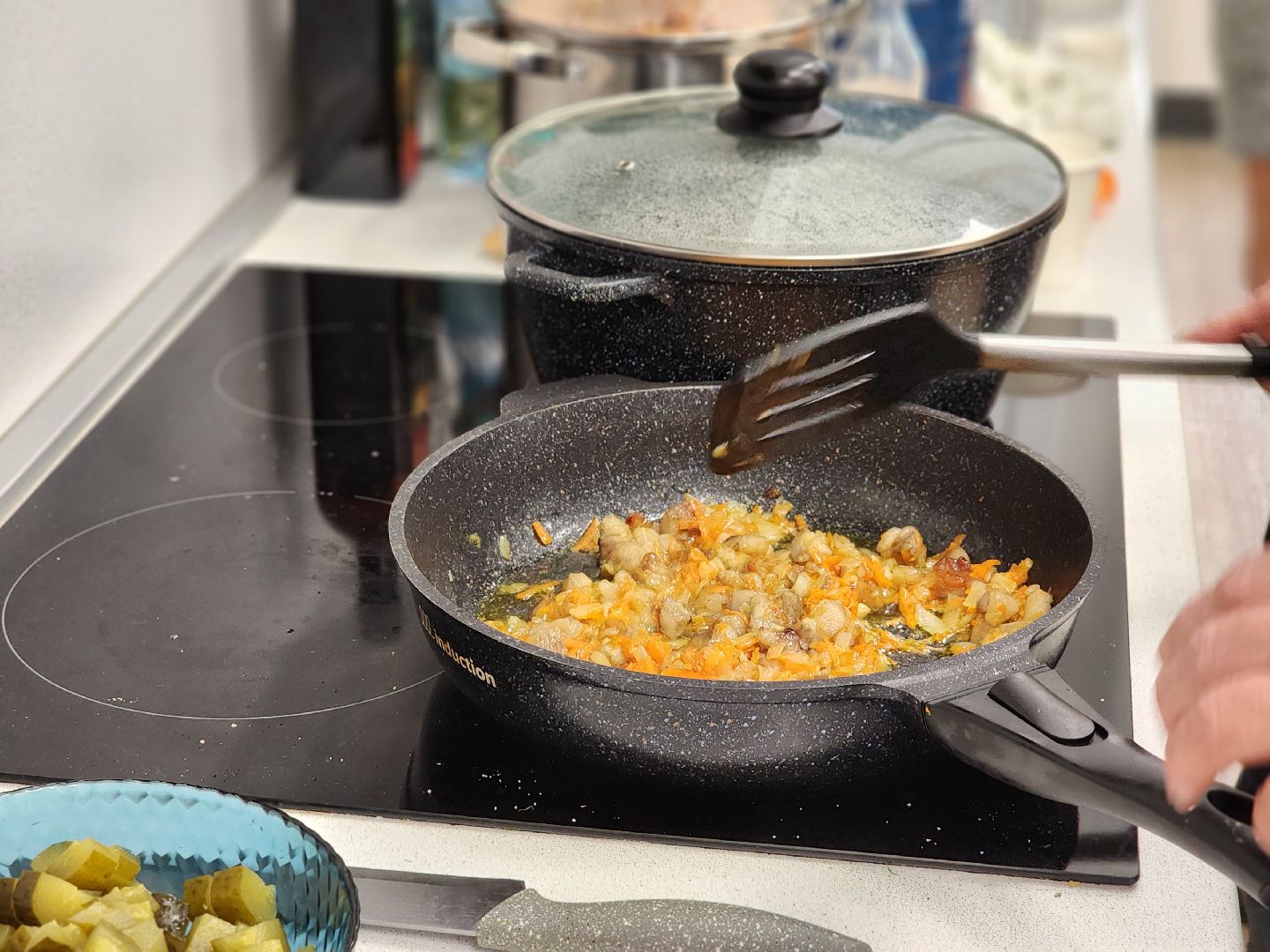 сергиев посад, сергиево-посадский городской округ, центр мещерякова, кулинарный мастер-класс, группа дюна, виктор рыбин, наталья сенчукова, концерт для бойцов, ветераны сво, реабилитация участников  сергиев посад, реабилитация участников сво, реабилитационный центр,добро вера, волонтеры,