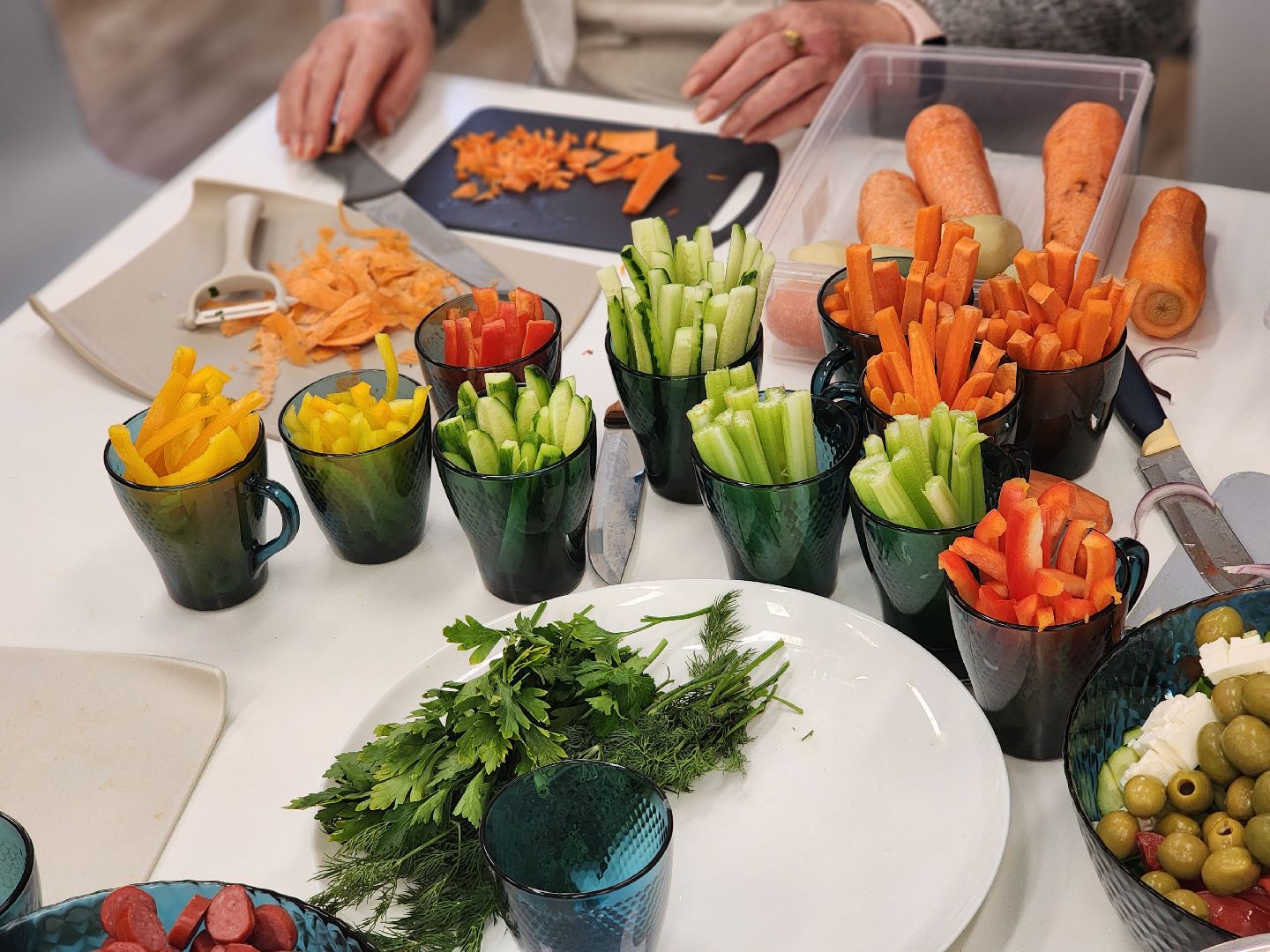 сергиев посад, сергиево-посадский городской округ, центр мещерякова, кулинарный мастер-класс, группа дюна, виктор рыбин, наталья сенчукова, концерт для бойцов, ветераны сво, реабилитация участников  сергиев посад, реабилитация участников сво, реабилитационный центр,добро вера, волонтеры,