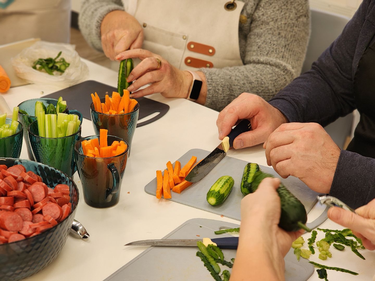 сергиев посад, сергиево-посадский городской округ, центр мещерякова, кулинарный мастер-класс, группа дюна, виктор рыбин, наталья сенчукова, концерт для бойцов, ветераны сво, реабилитация участников  сергиев посад, реабилитация участников сво, реабилитационный центр,добро вера, волонтеры,