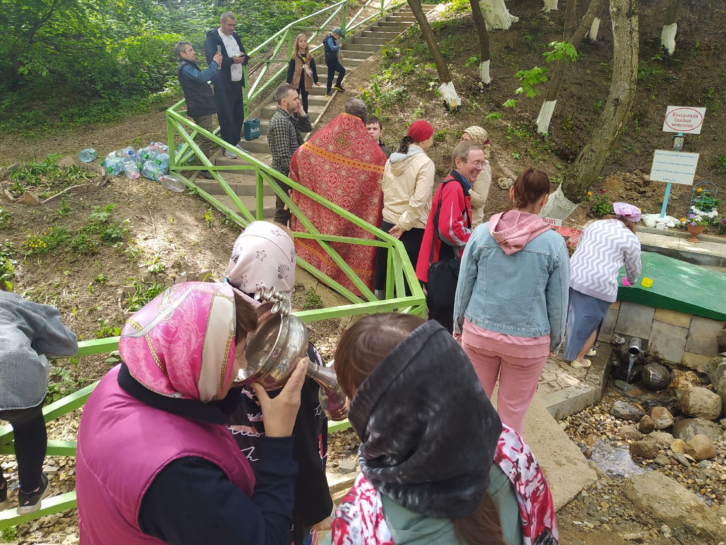 Нахабино, Никольский источник, Церковь, Святой Источник