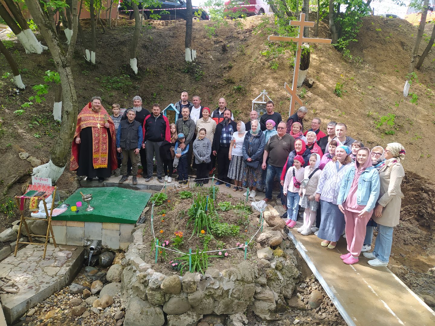 Нахабино, Никольский источник, Церковь, Святой Источник