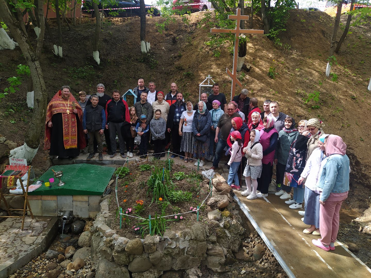 Нахабино, Никольский источник, Церковь, Святой Источник