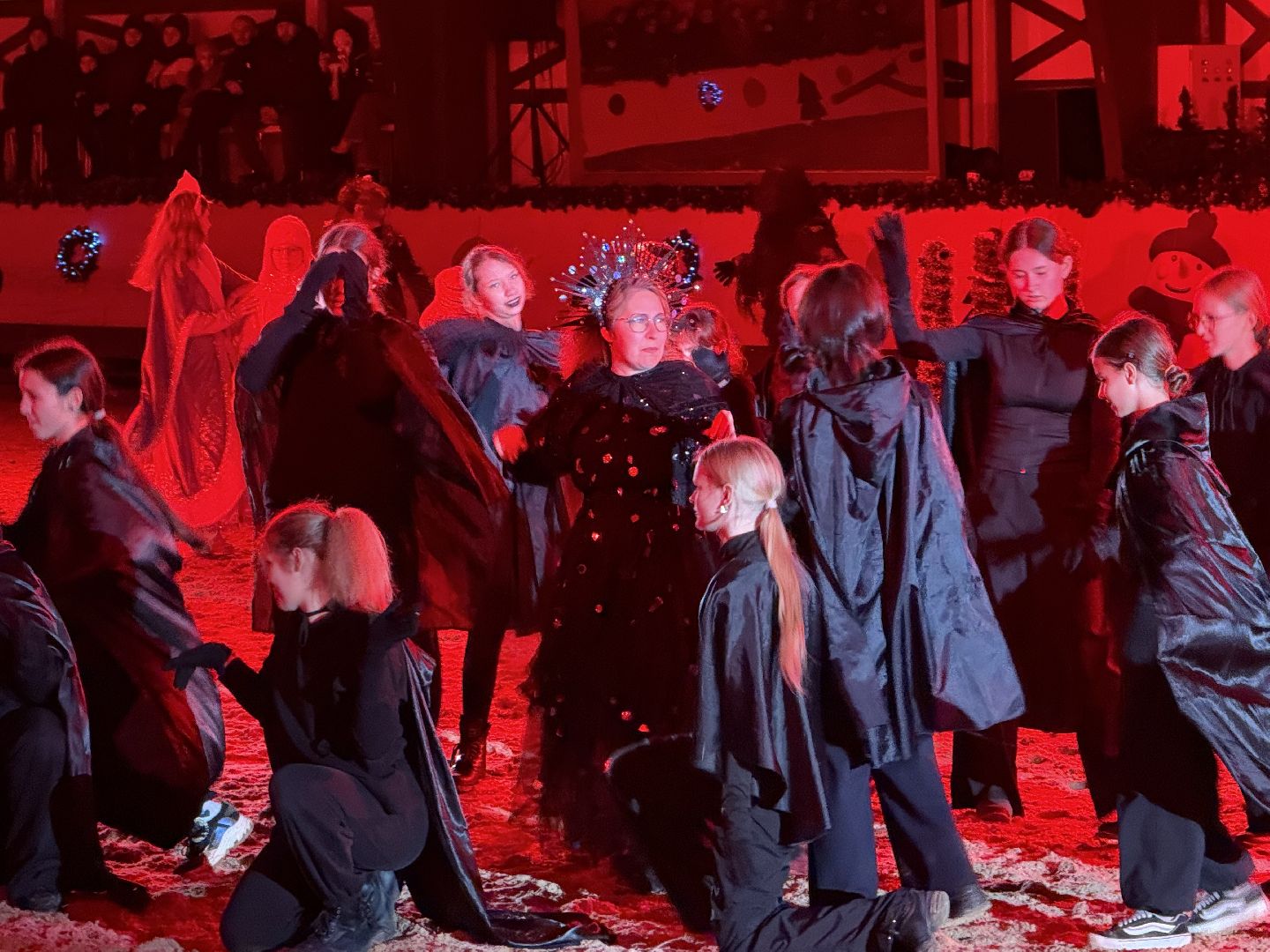 Котельники, Новогодняя елка, Глава, Белка, Лошади, Сказка,