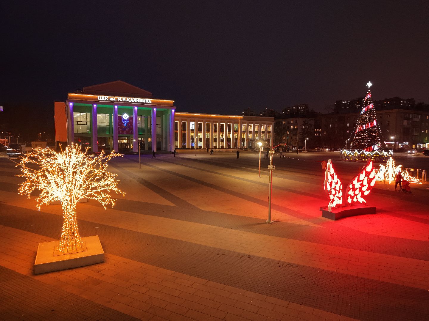 видео с коптера, елка в королеве, новогодняя елка на центральной площади королева,