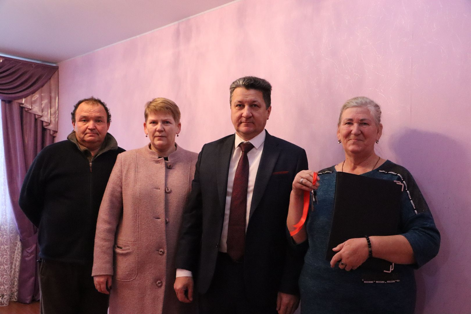 серебряные пруды, ключи от квартиры, аварийное жилье, расселение из аварийного жилья,