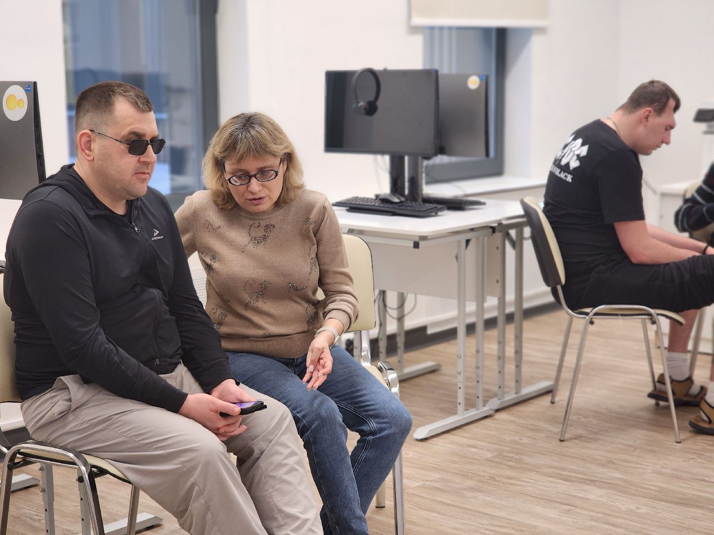 сергиев посад, сергиево-посадский городской округ, центр мещерякова, учебный центр ксрк вос, учебные курсы, курсы для слепых, реабилитация бойцов, реабилитация для слепых, мобильные устройства для слепых,