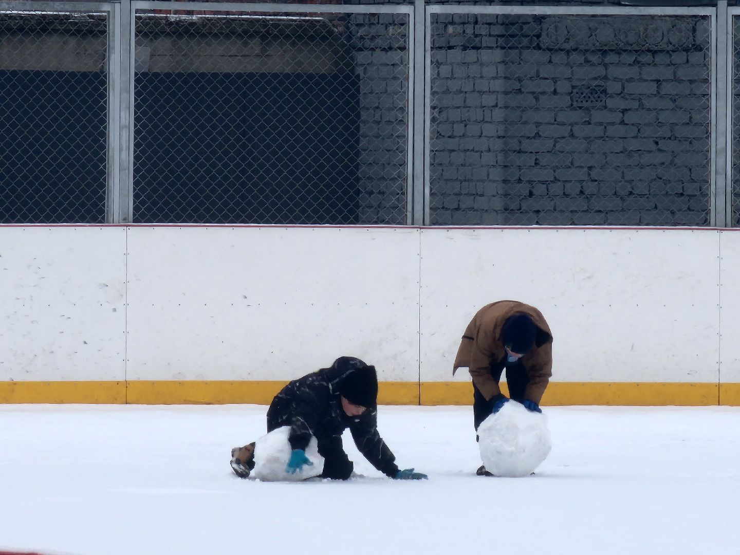 королёв, стадион чайка в королеве, спорт, зима в  подмосковье,