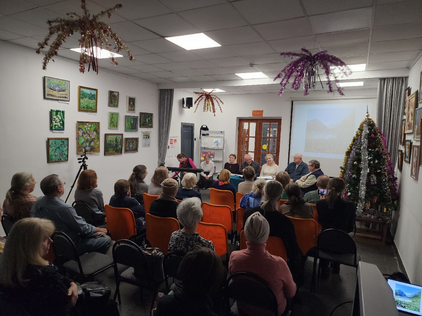 Черноголовка, Библиотека, Театр,